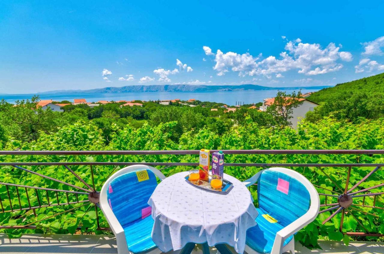 Apartment In Novi Vinodolski 15274 波威尔 外观 照片