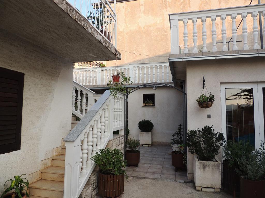 Apartment In Novi Vinodolski 15274 波威尔 外观 照片