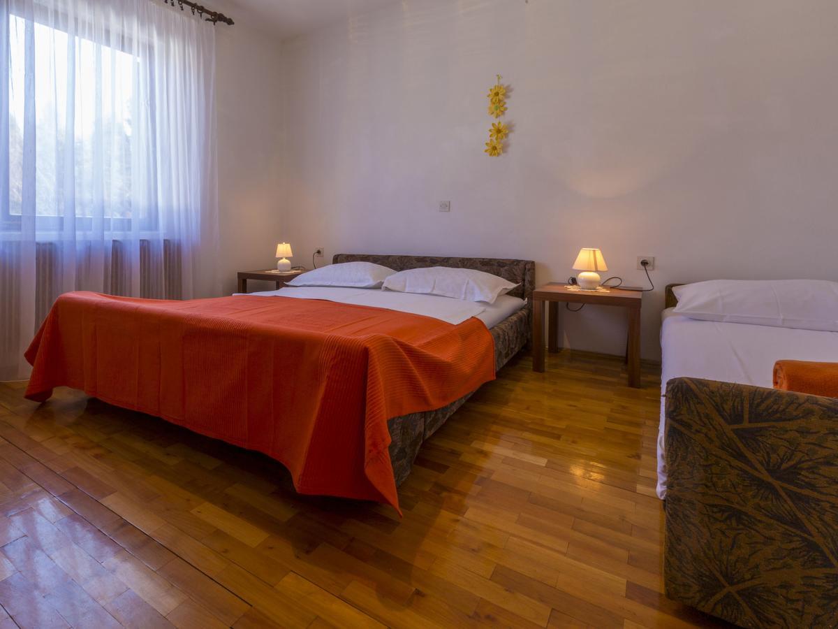Apartment In Novi Vinodolski 15274 波威尔 外观 照片